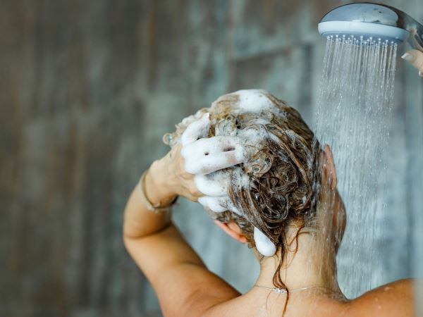 Аллергия на шампунь: чем прикажете мыть голову?