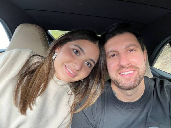 Бывшая жена Амирана Сардарова обвинила его в краже ювелирных украшений