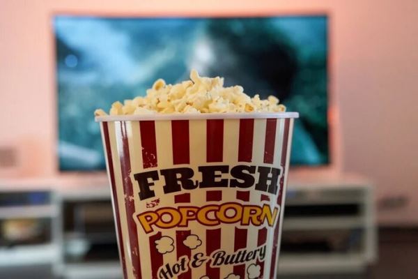 Что вы предпочитаете есть во время просмотра фильмов дома?