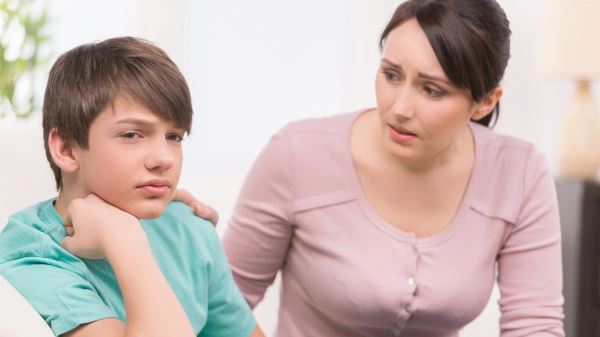 Как говорить с ребенком о разводе в зависимости от его возраста?