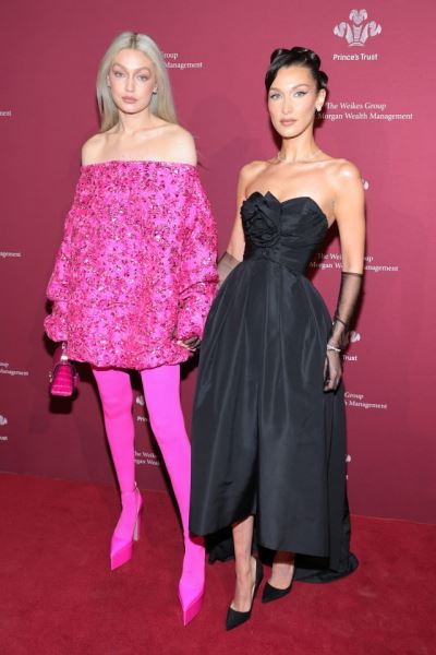 Модная битва: Джиджи вышла в свет в ультракоротком платье со стразами, а Белла — в винтажном Dior